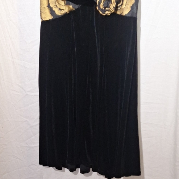 Formal Maxi Dress, Black And Gold, Floral Rose Design, Robbie Bee, Sz 16, NWOT - Picture 6 of 14
